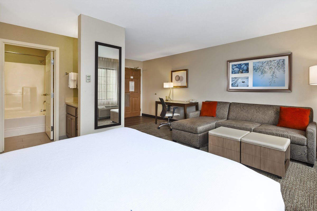 Staybridge Suites Kalamazoo by IHG photo 2