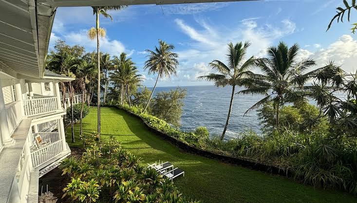 Hamakua Hotel