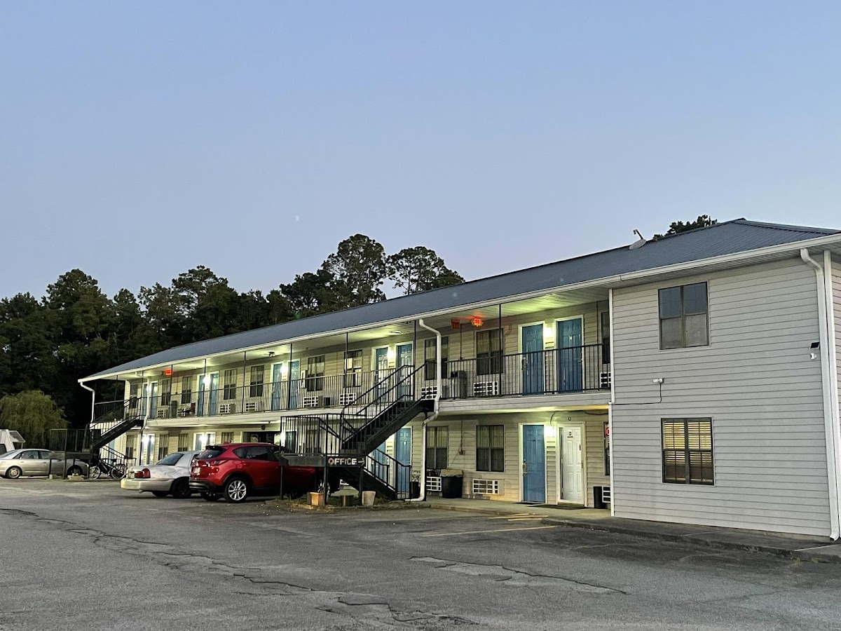 Royal Inn Cochran