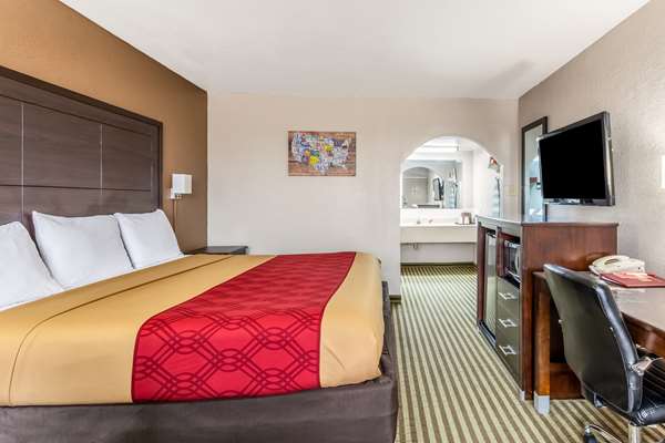 Econo Lodge Winfield photo 2