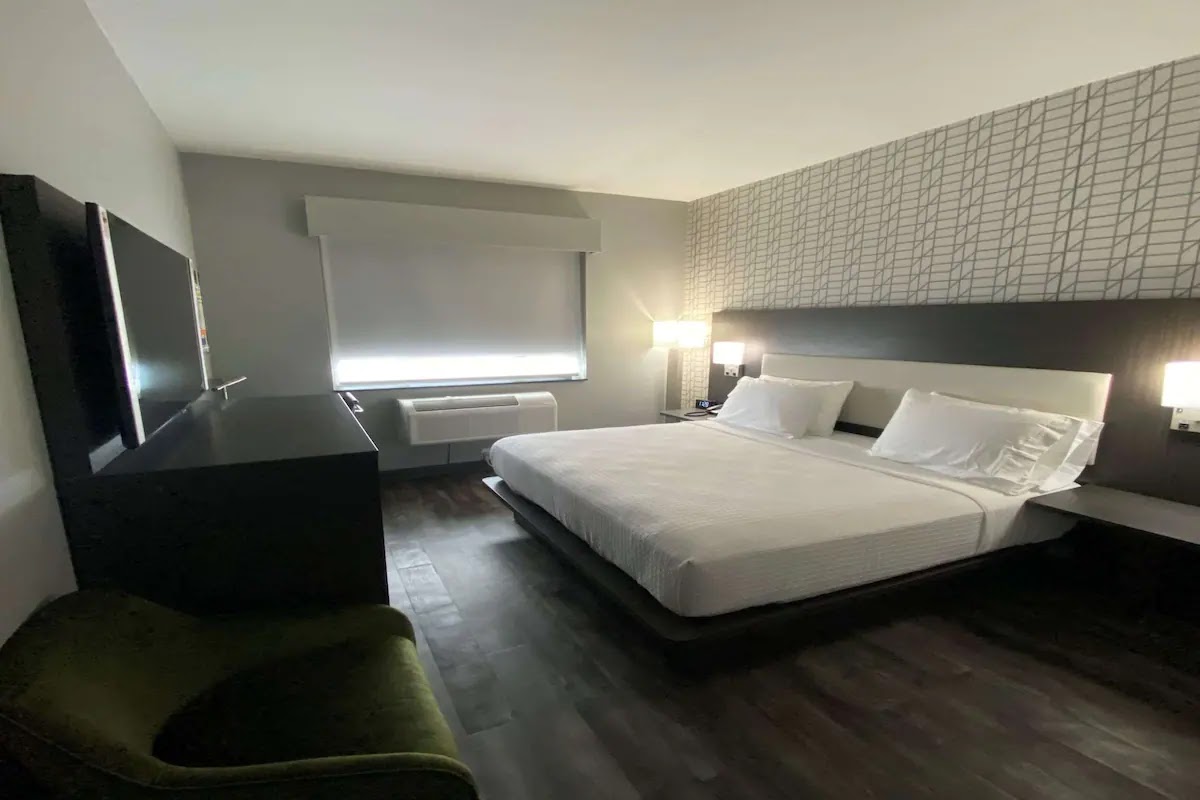 Best Western Plus City Line Hotel photo 2