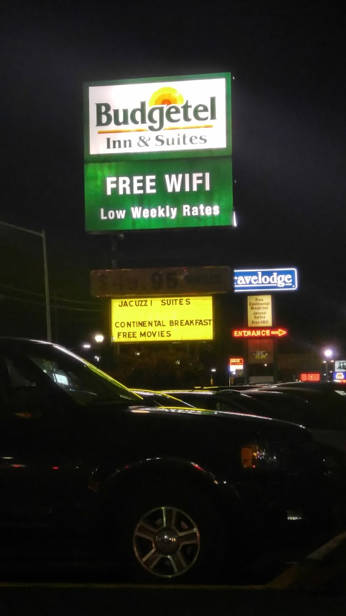 America's Best Inn photo 3