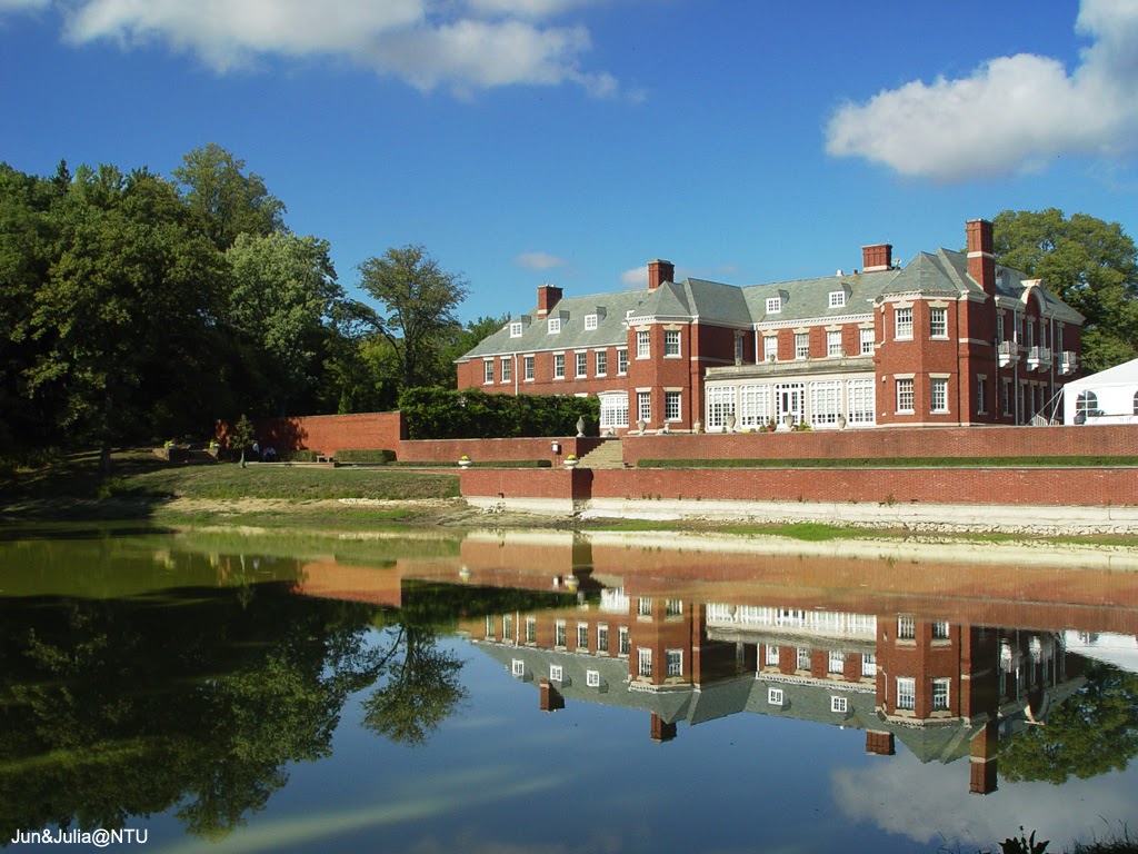 Allerton Mansion