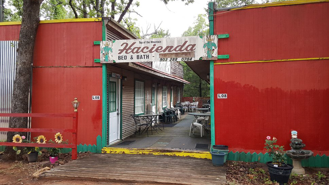 Silver Spur Inn