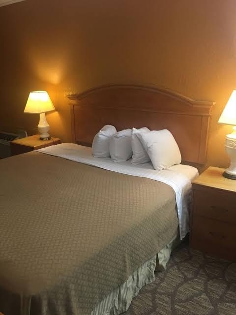 A Victory Hotel photo 2