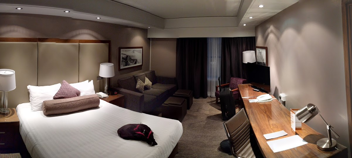 Sandman Signature Hotel London Gatwick photo 2