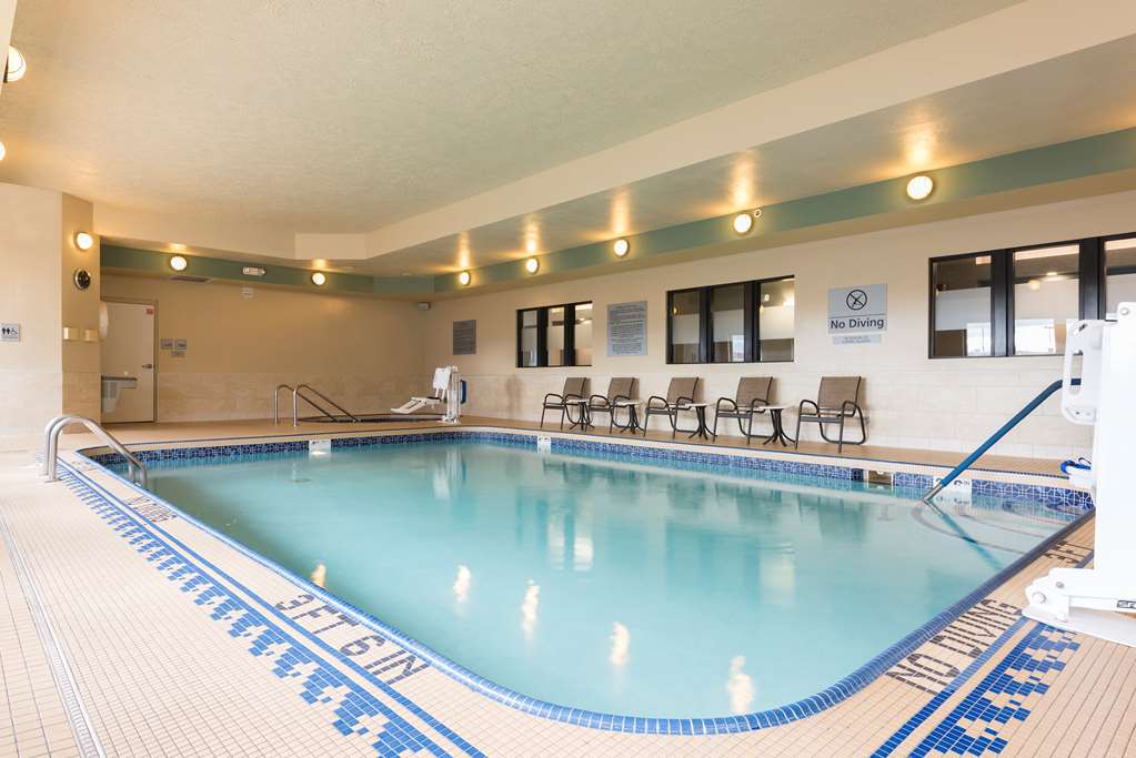 Hampton Inn Midland photo 3