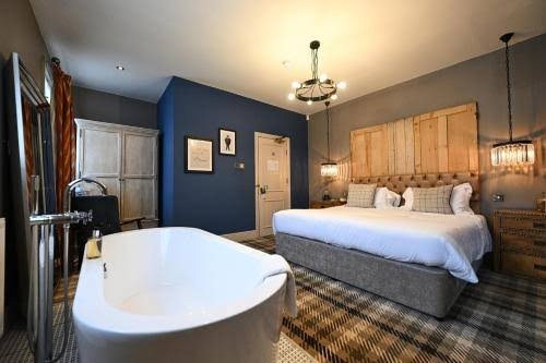 Kings Head by Marston's Inns photo 2