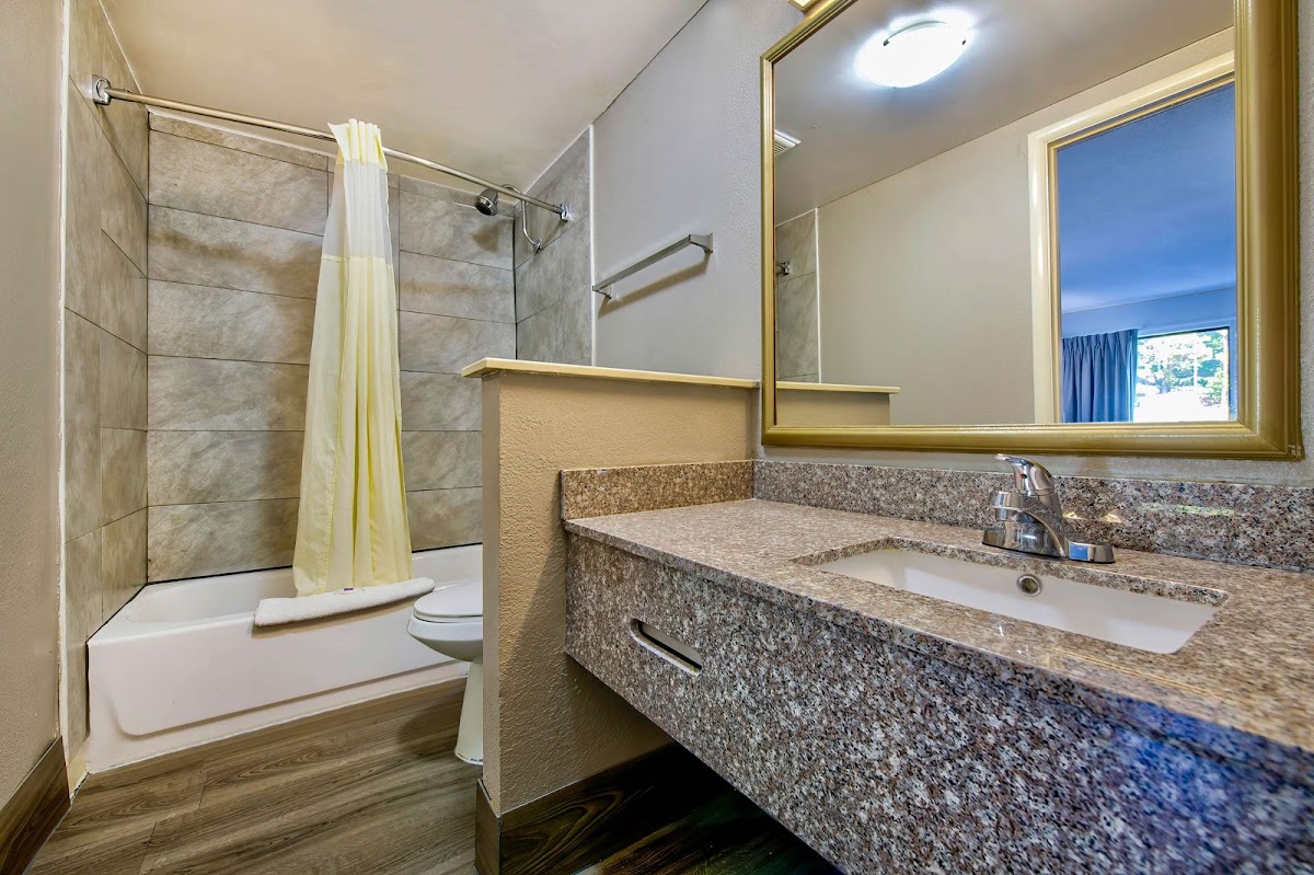 Motel 6 Birmingham, AL - Medical Center photo 3