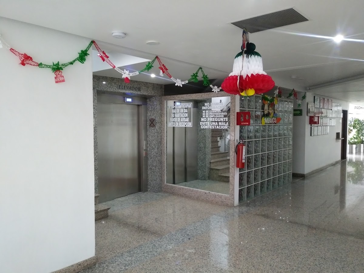 Hotel Miraflores photo 3