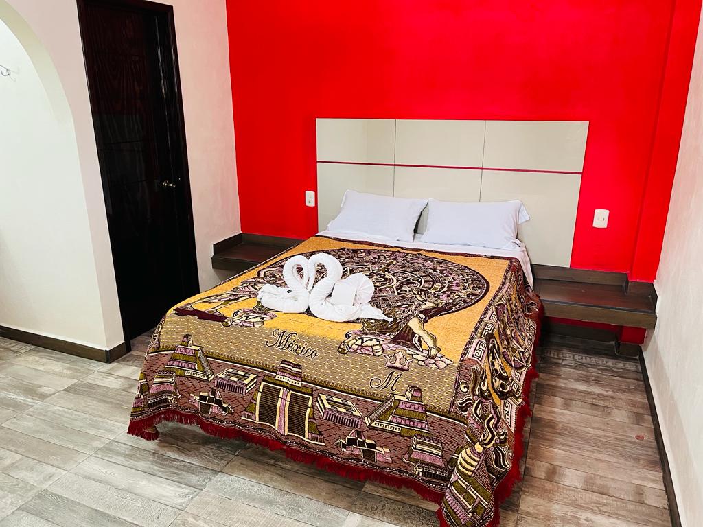 Hotel Villa Catalina photo 2