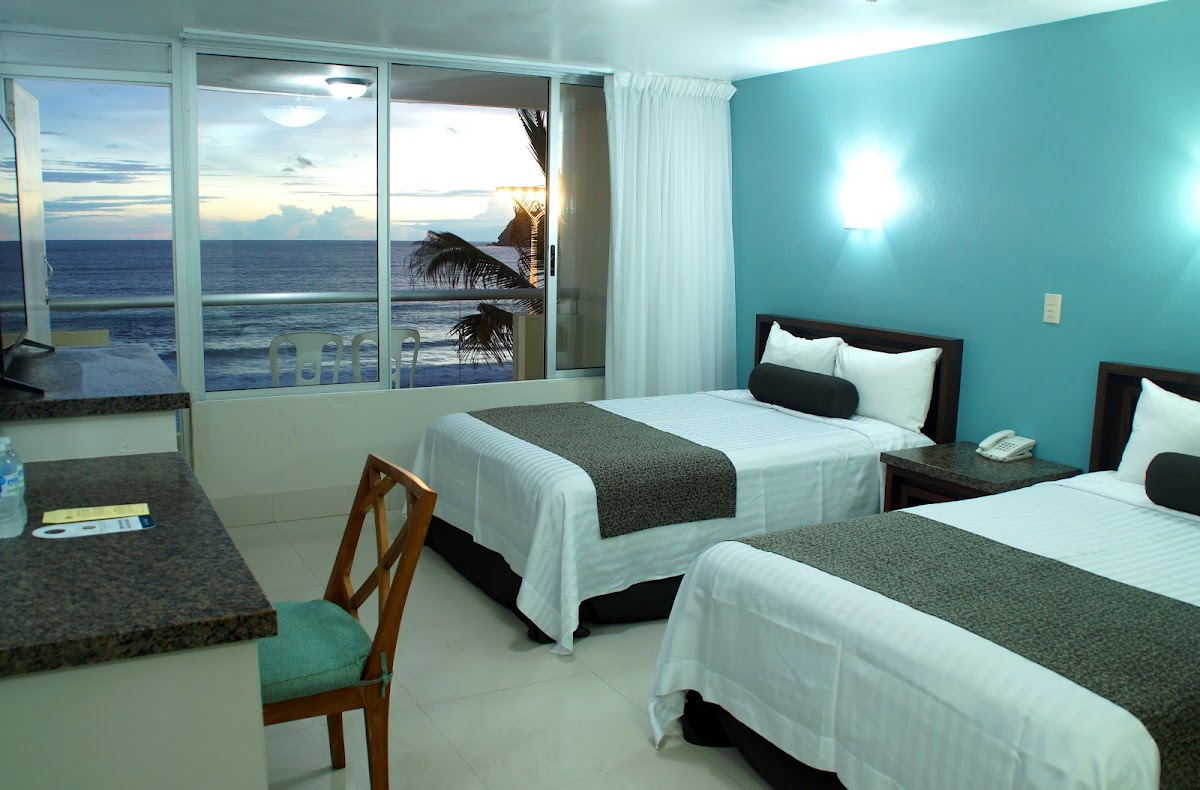 Hotel Don Pelayo Pacific Beach photo 2