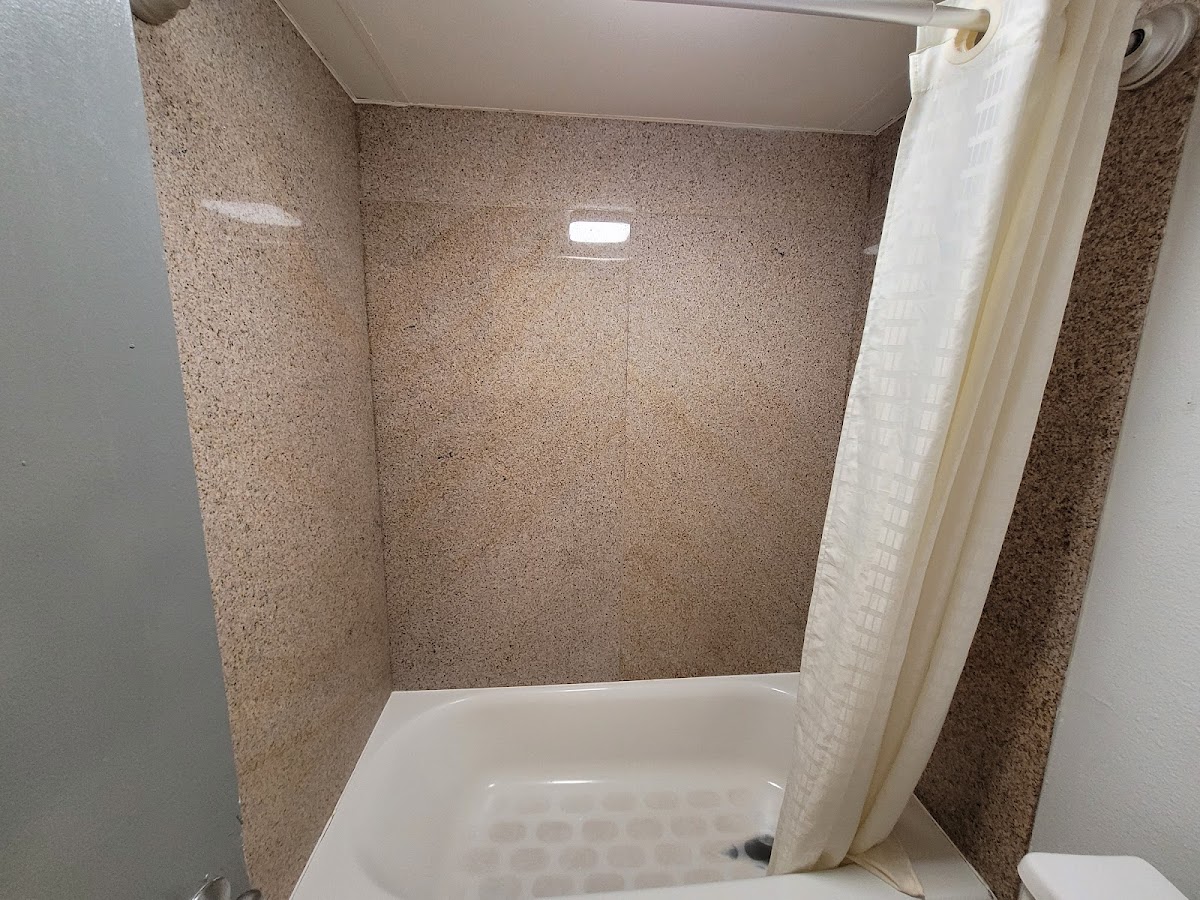 OYO Hotel Covington GA photo 3