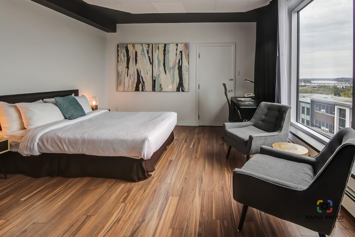 Hotel Chicoutimi photo 2