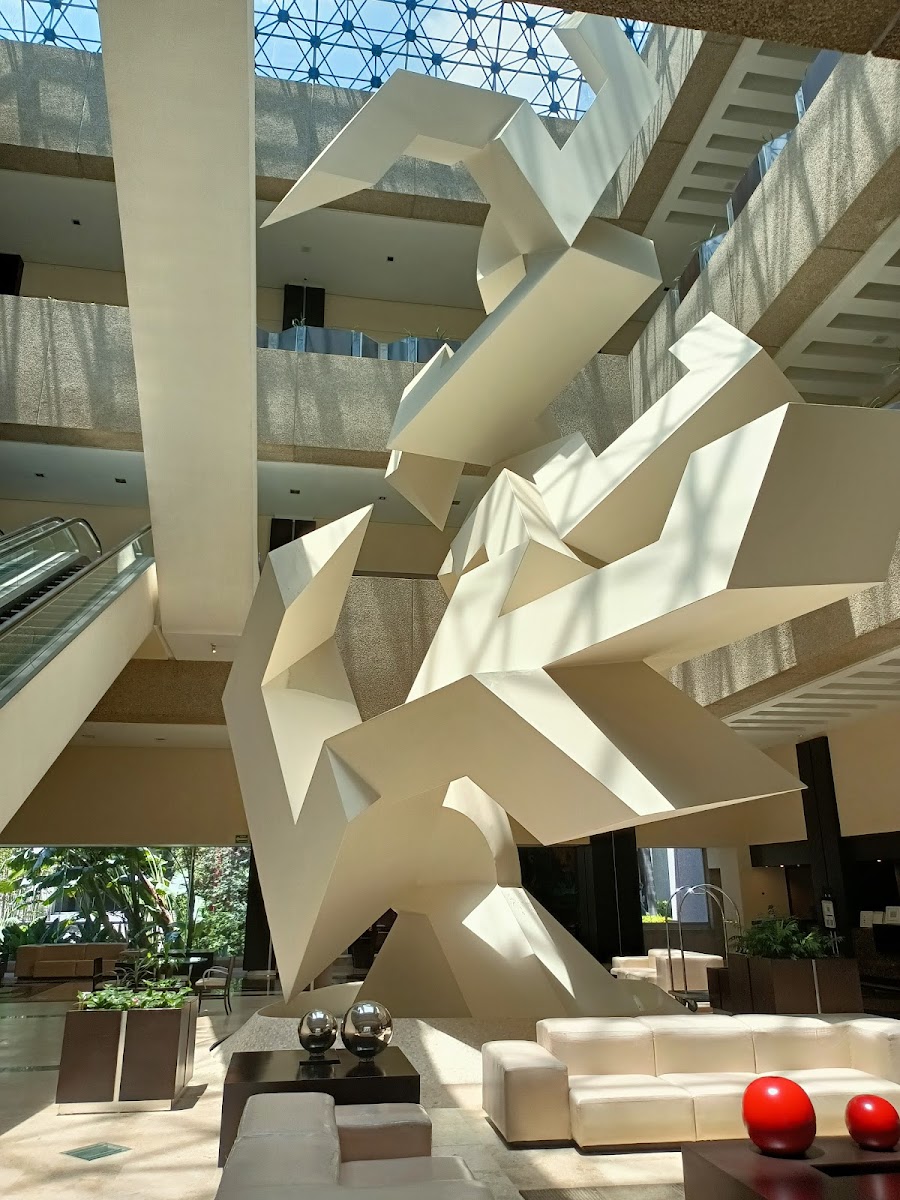 Royal Pedregal photo 2