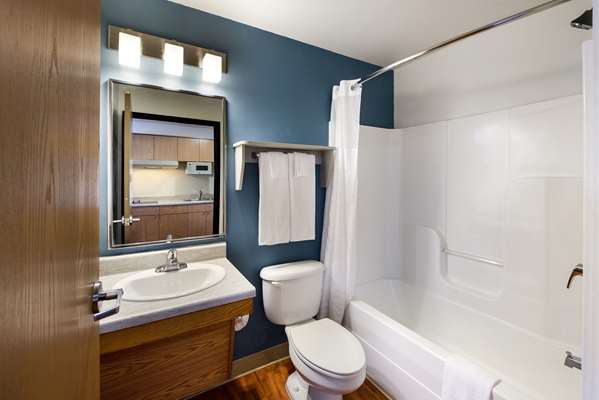 WoodSpring Suites Columbus Southeast photo 3