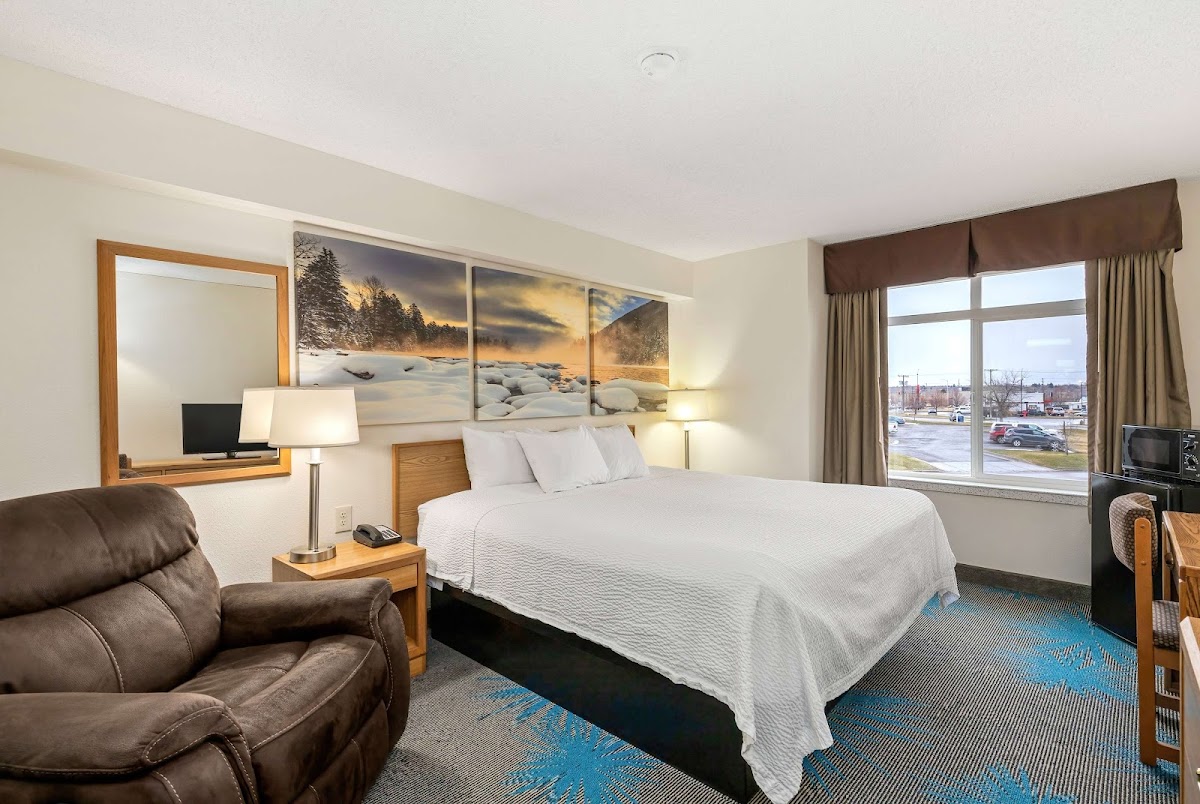 Days Inn by Wyndham Great Falls photo 2