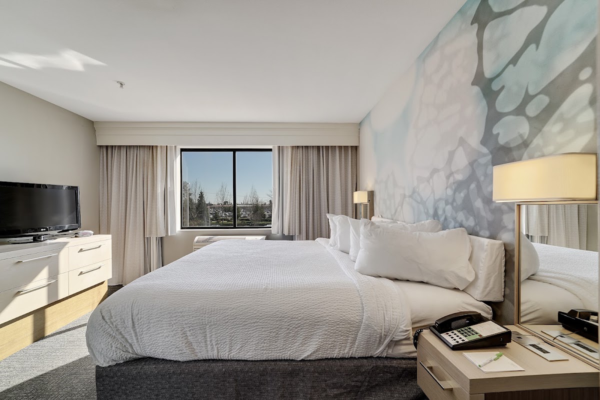 Courtyard by Marriott Sacramento Midtown photo 2
