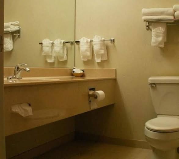 White River Inn photo 3
