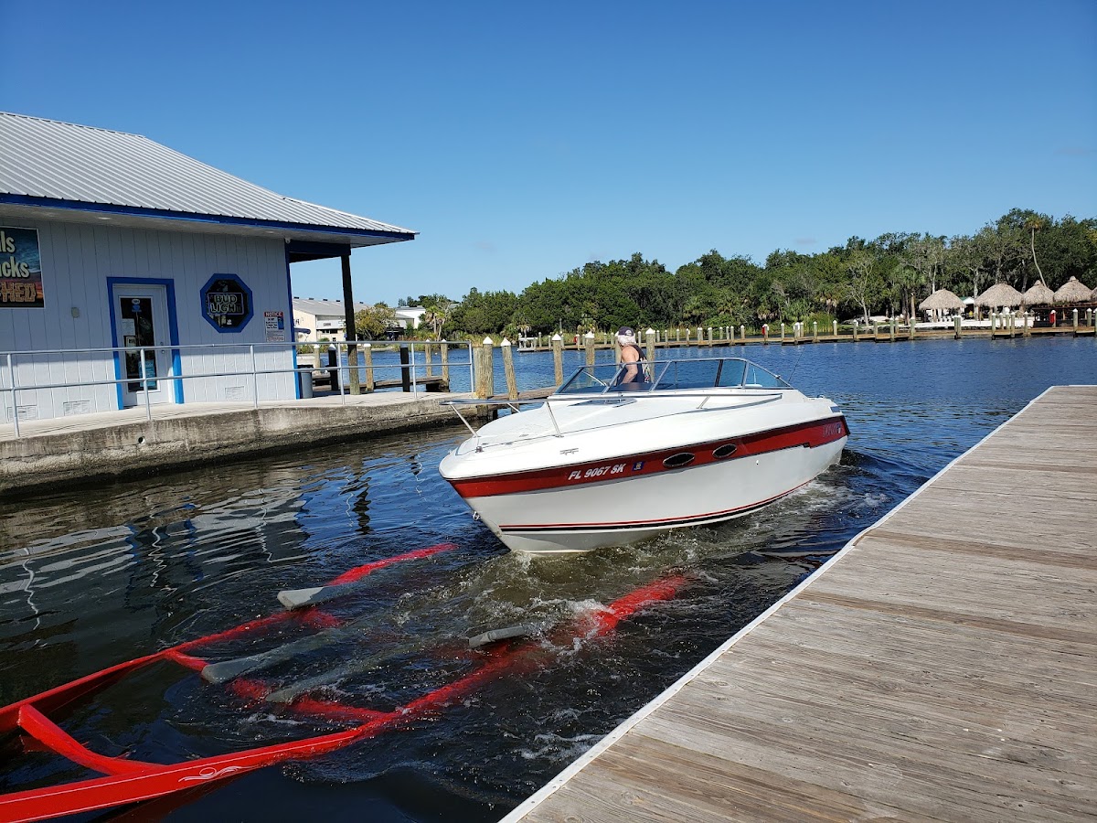 MacRae's of Homosassa Inc photo 3