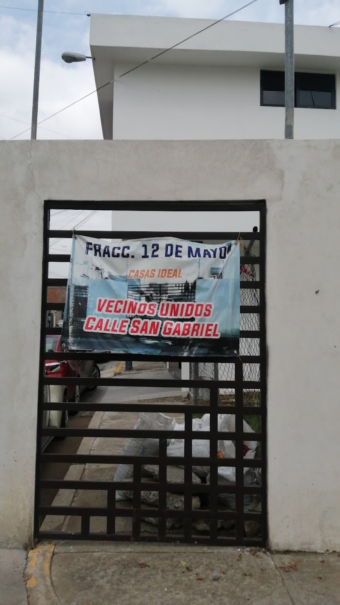 CASAS IDEAL