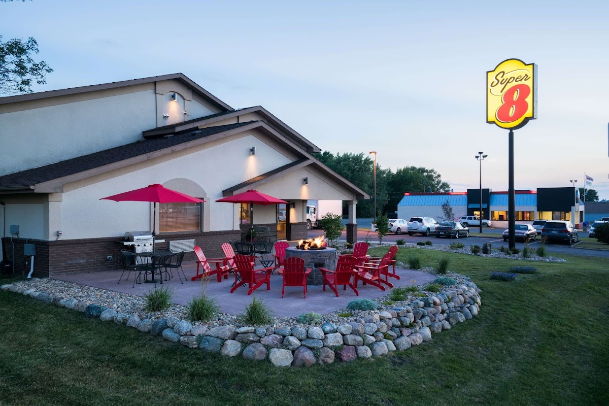 Super 8 by Wyndham Spirit Lake/Okoboji