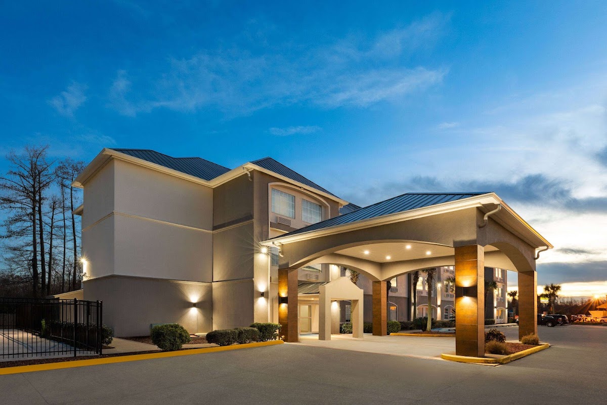 La Quinta Inn & Suites by Wyndham Houma