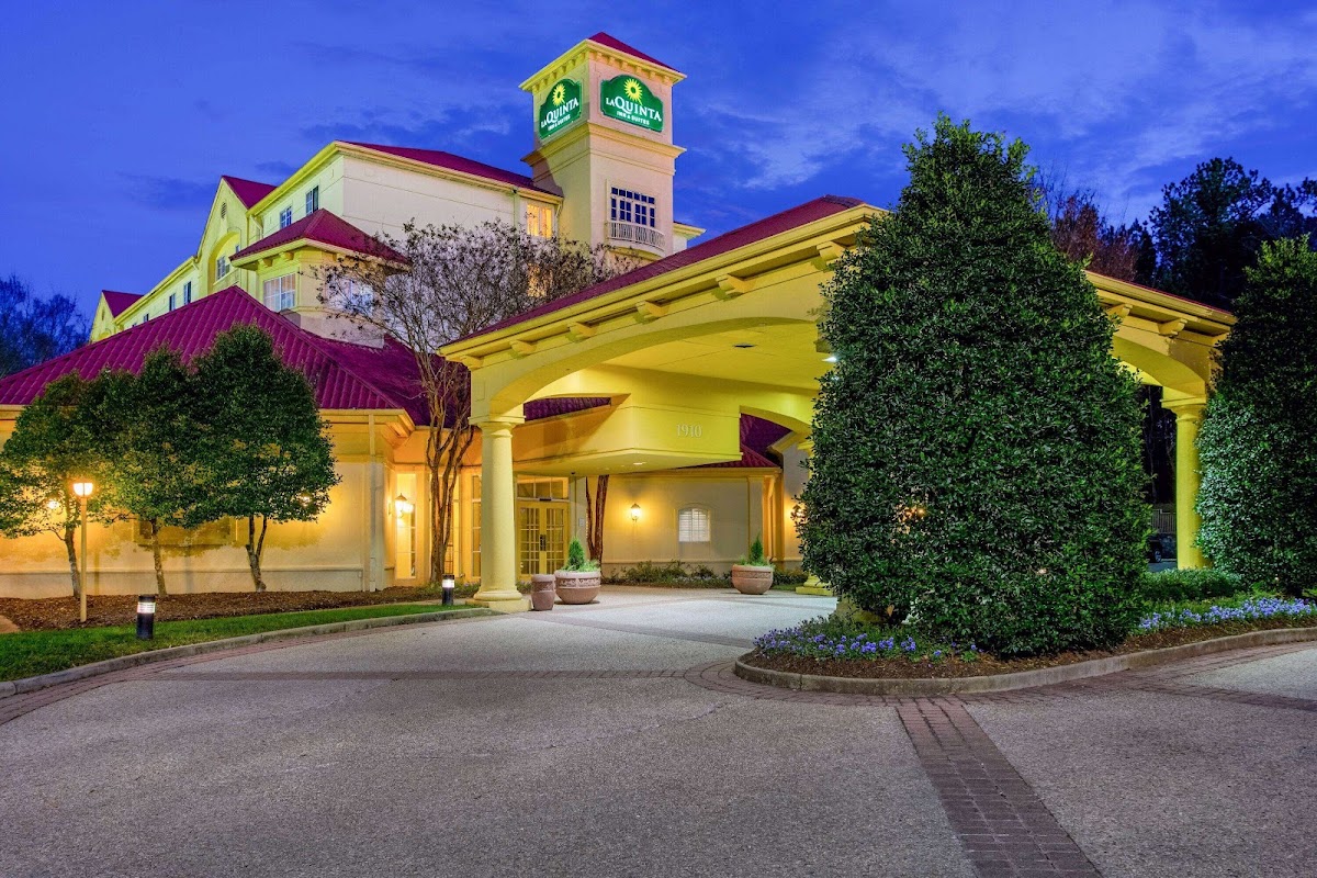 La Quinta Inn & Suites by Wyndham Raleigh/Durham Southpoint