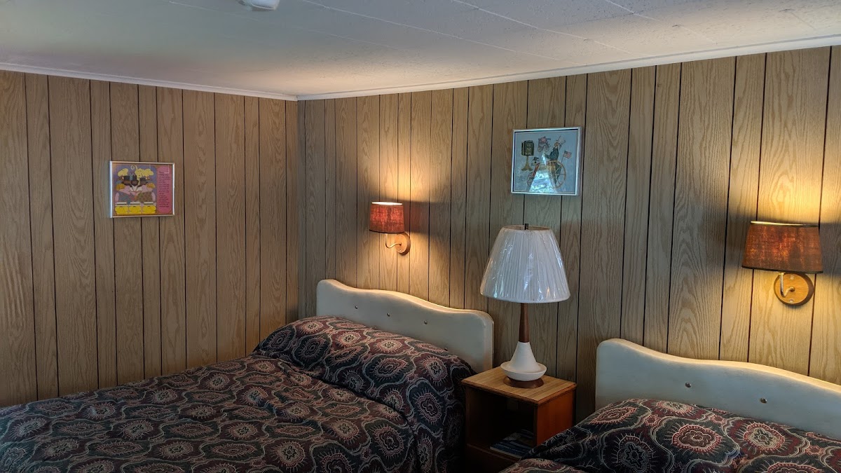Seven Dwarfs Motel photo 2