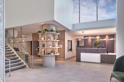 Element Vancouver Metrotown photo 3