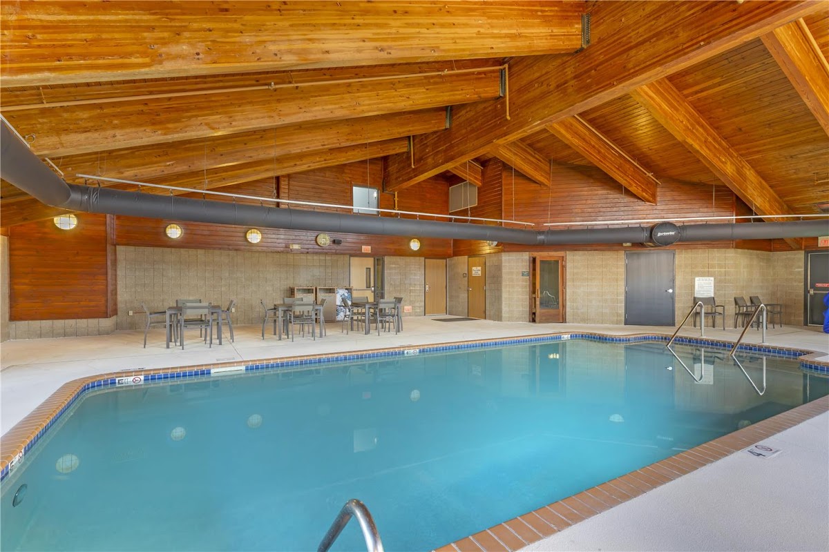 Best Western Plus McCall Lodge & Suites photo 3