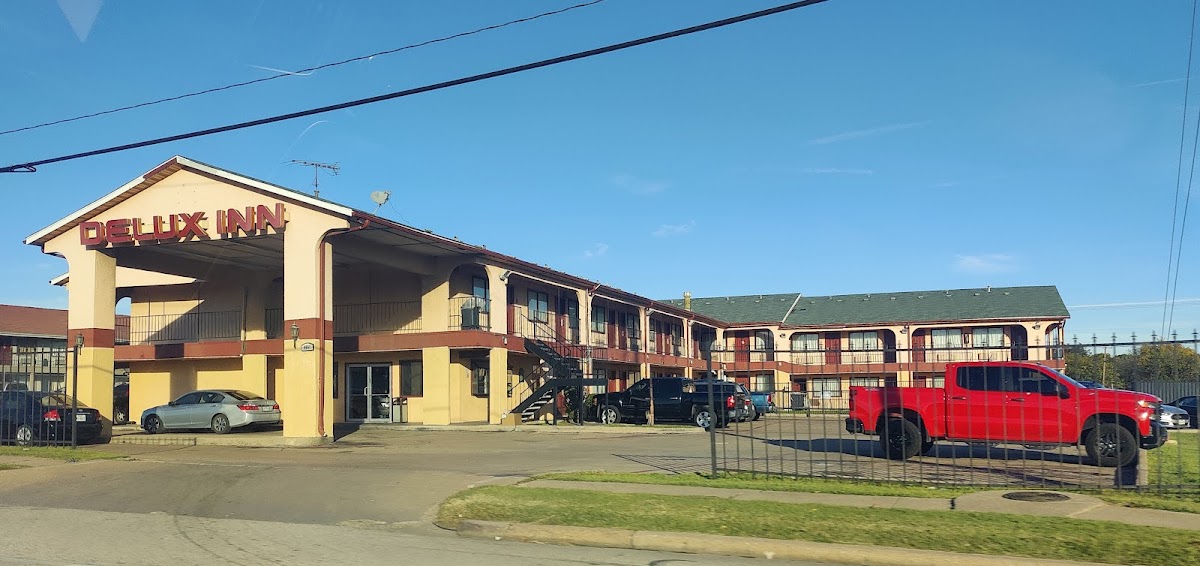 Delux Inn Motel