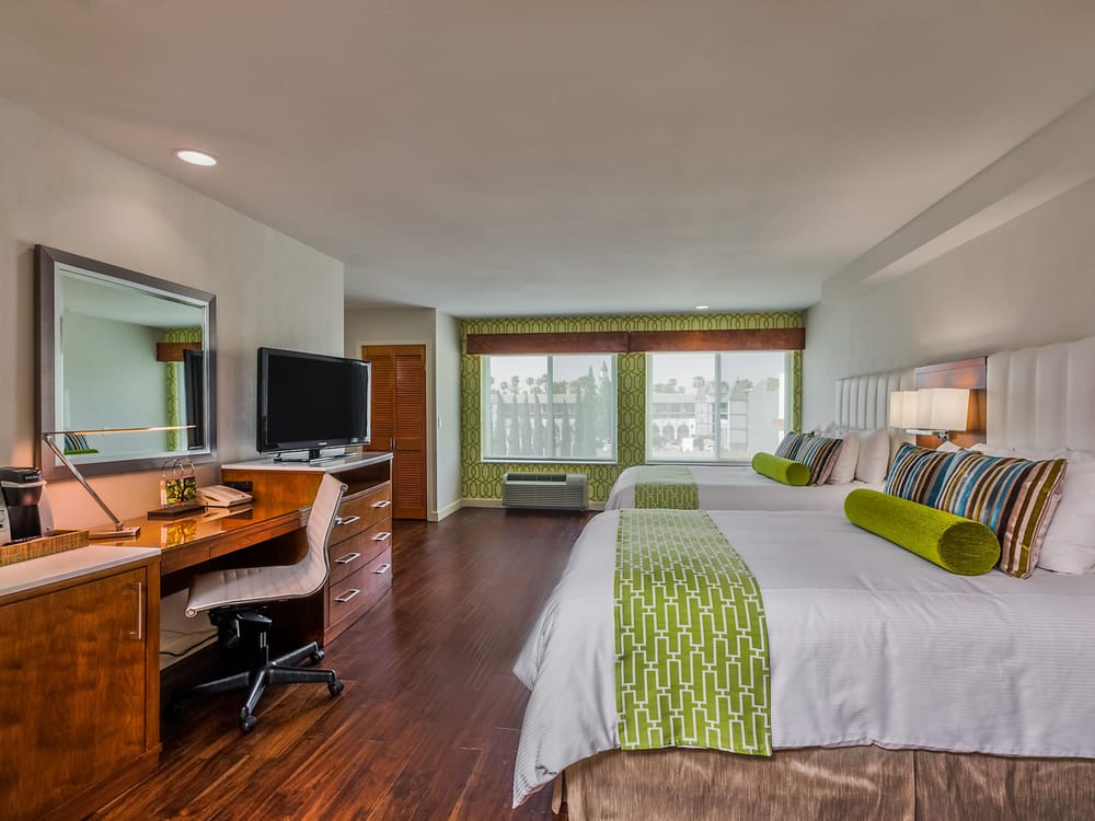 Hotel Indigo Anaheim, an IHG Hotel photo 2