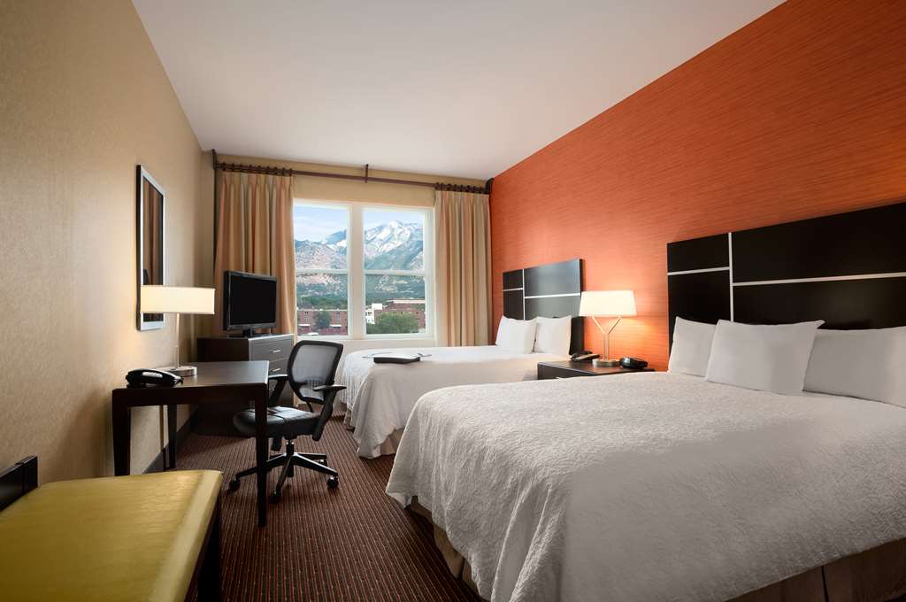 Hampton Inn & Suites Ogden photo 2