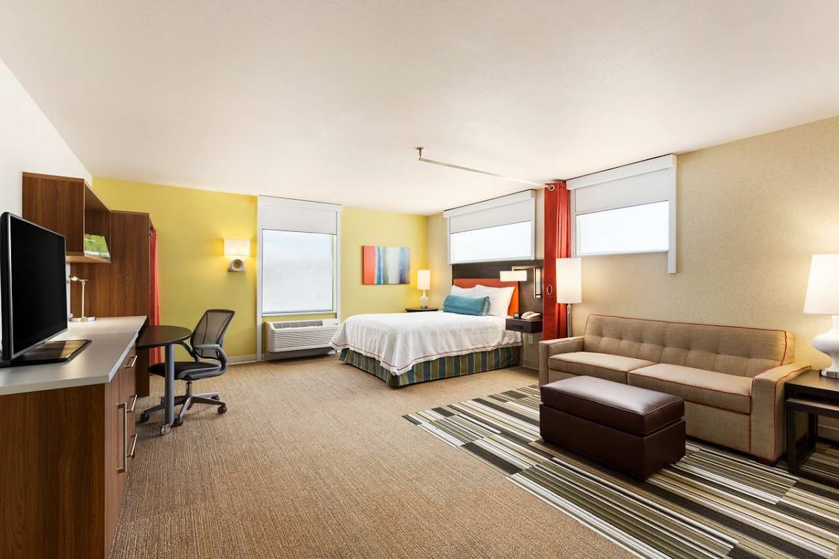 Home2 Suites by Hilton Farmington/ Bloomfield photo 2