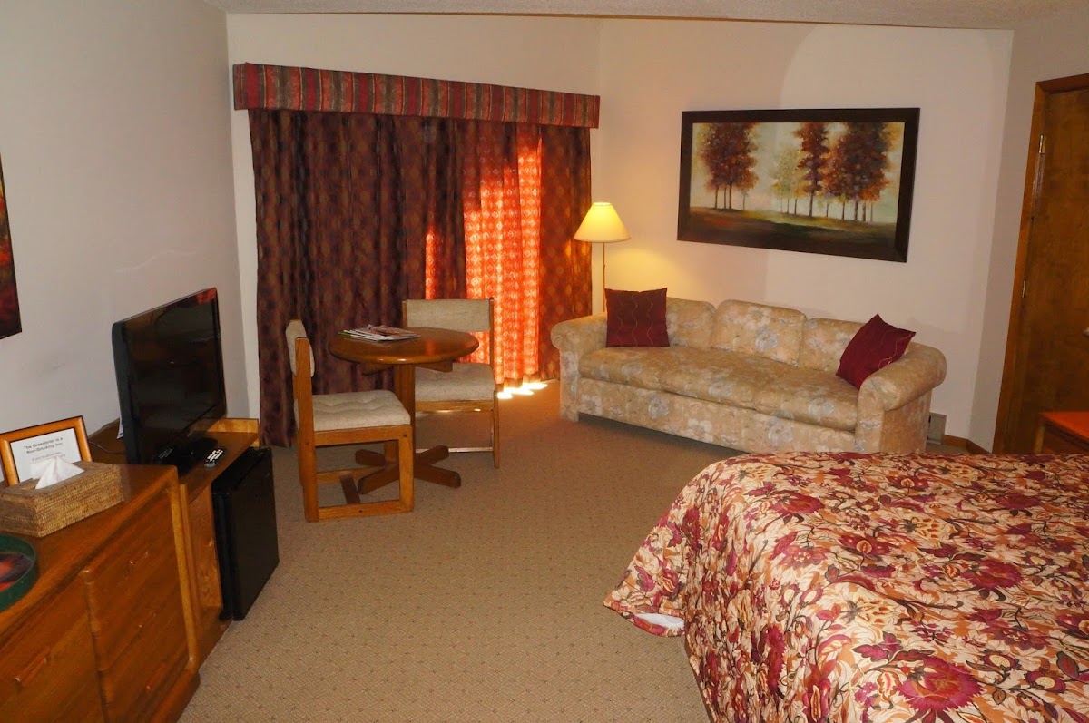 Greenbrier Inn photo 2