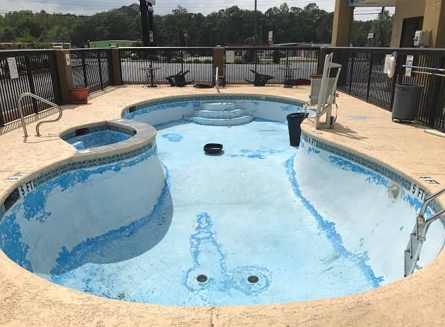 Speedway Inn & Suites photo 3