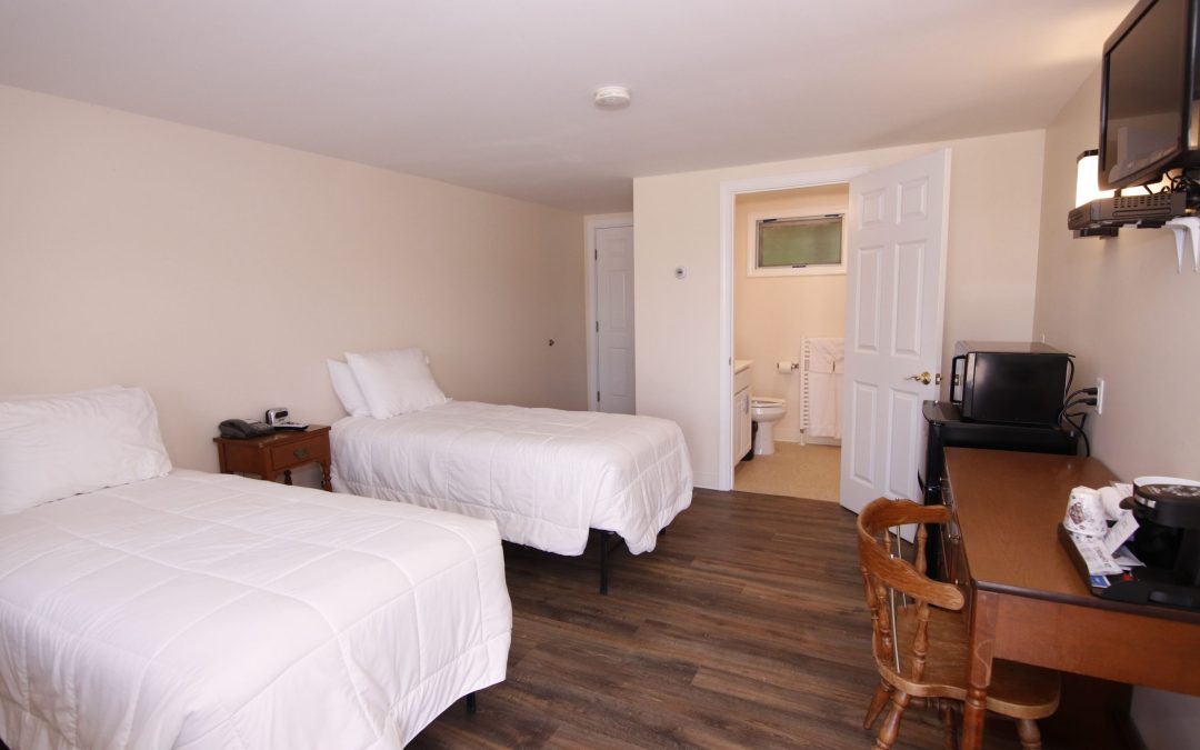 Colebrook Country Club & Motel photo 2