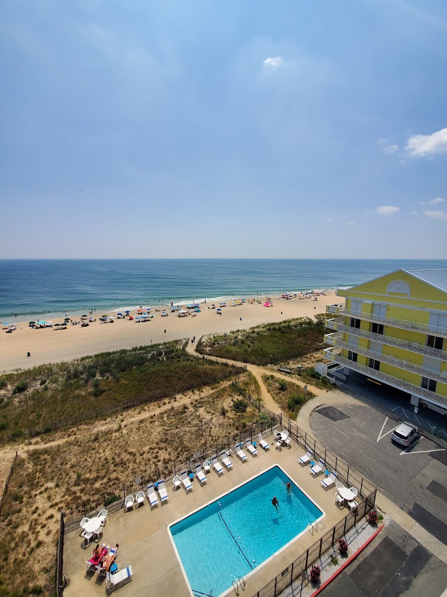 Surfside 84 photo 3