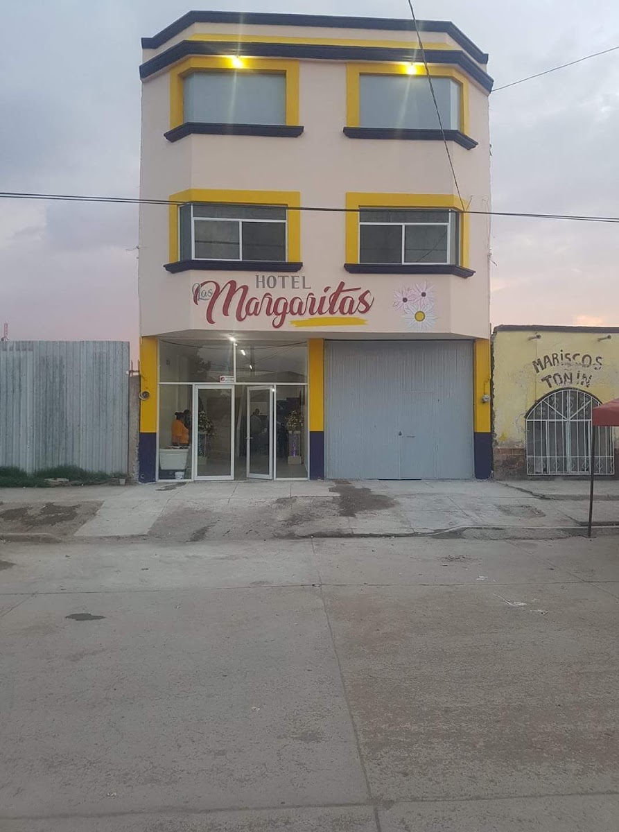 HOTEL LAS MARGARITAS