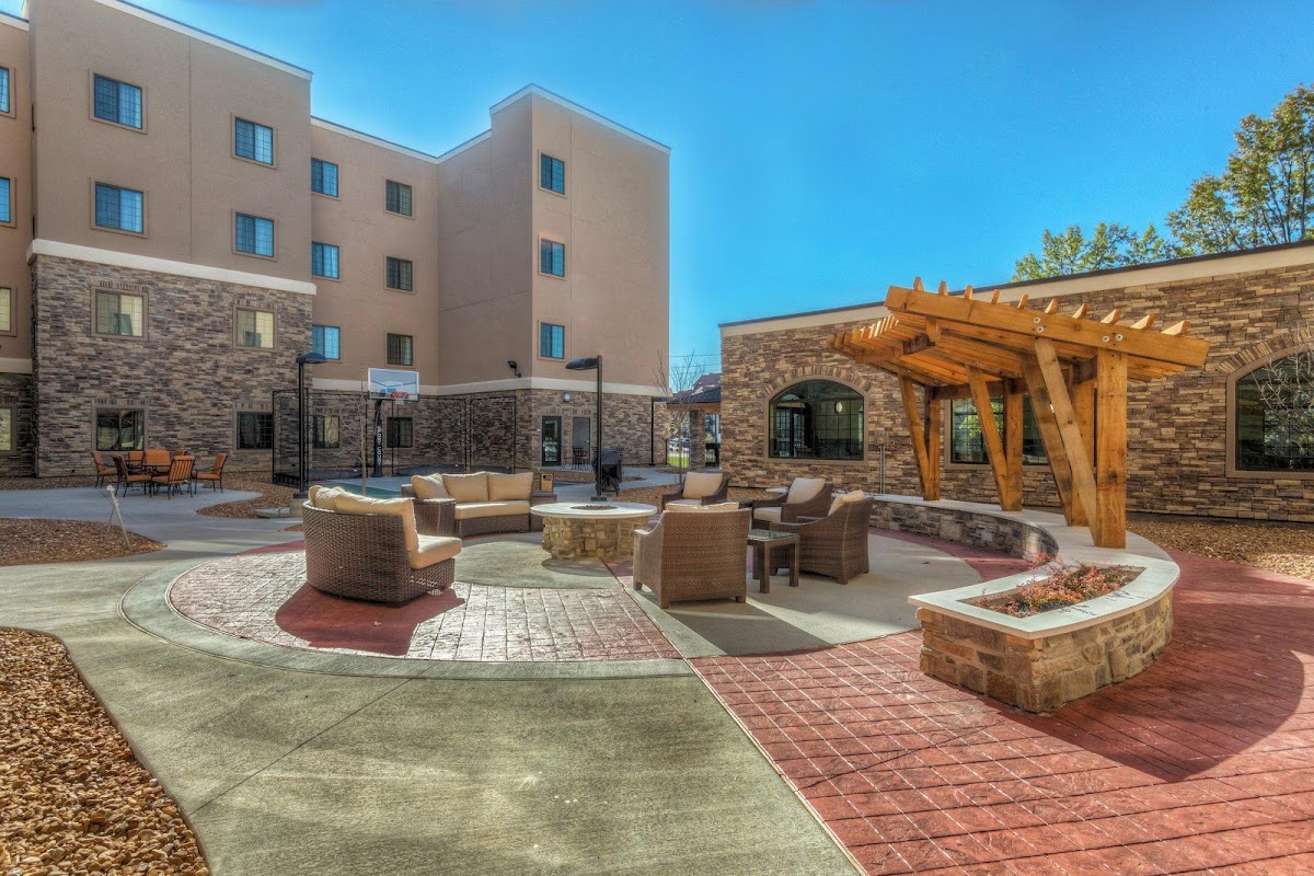 Staybridge Suites St Louis - Westport by IHG