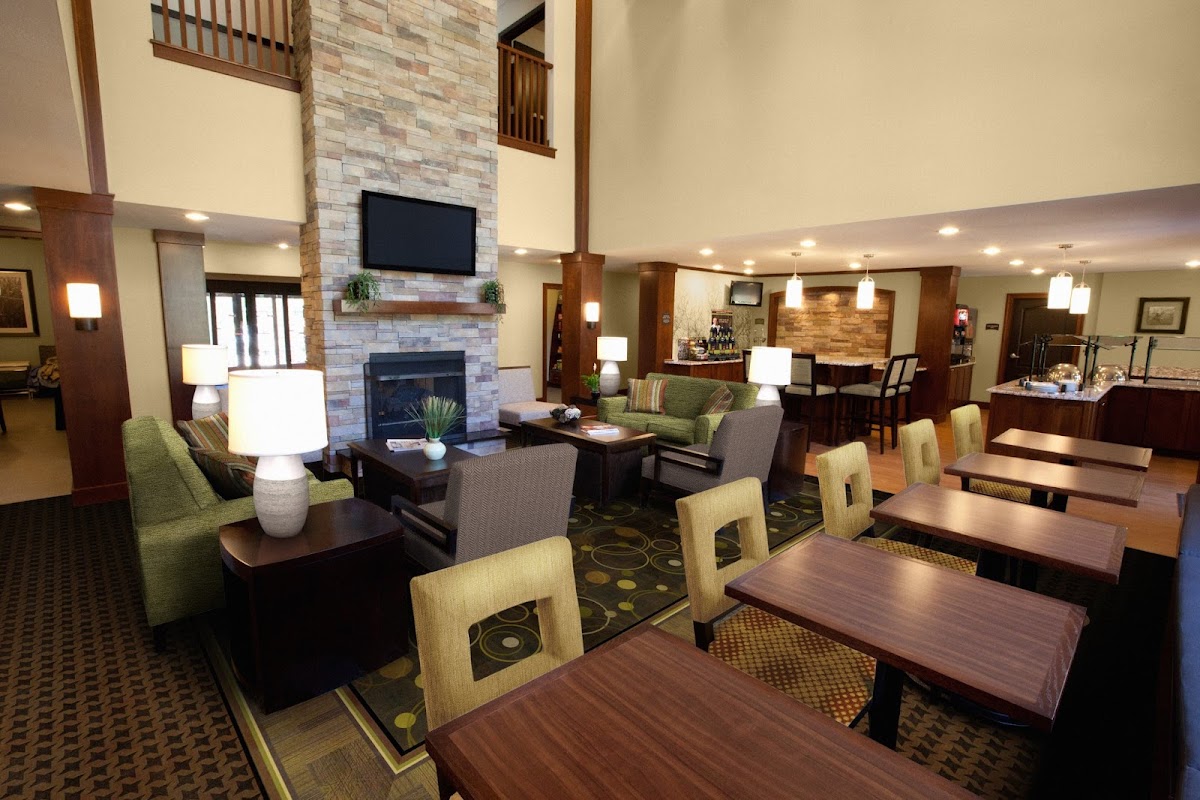 Staybridge Suites St Louis - Westport by IHG photo 2
