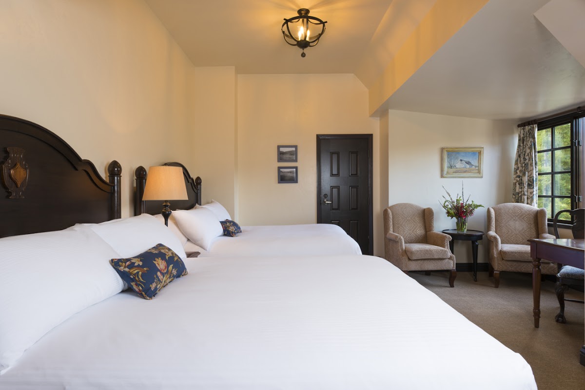 Benbow Historic Inn photo 2