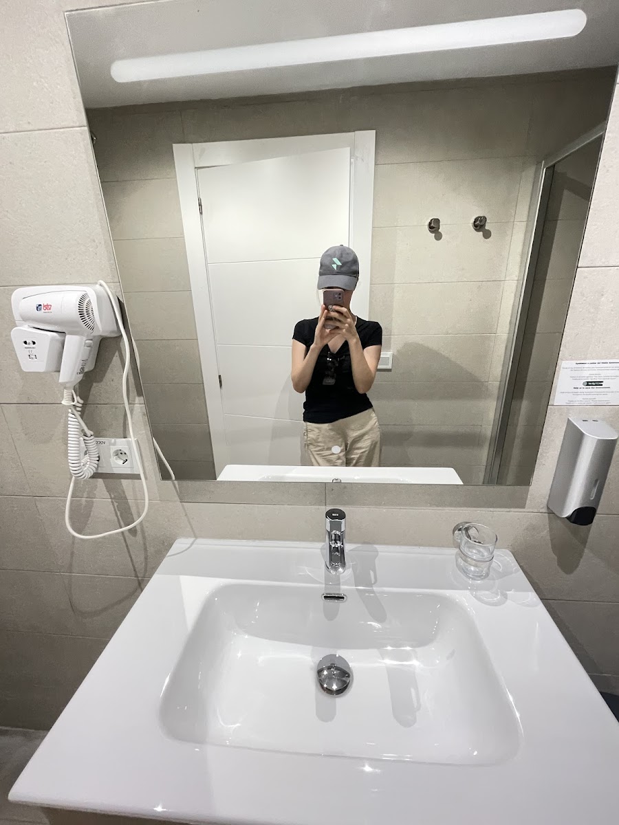 Room 7