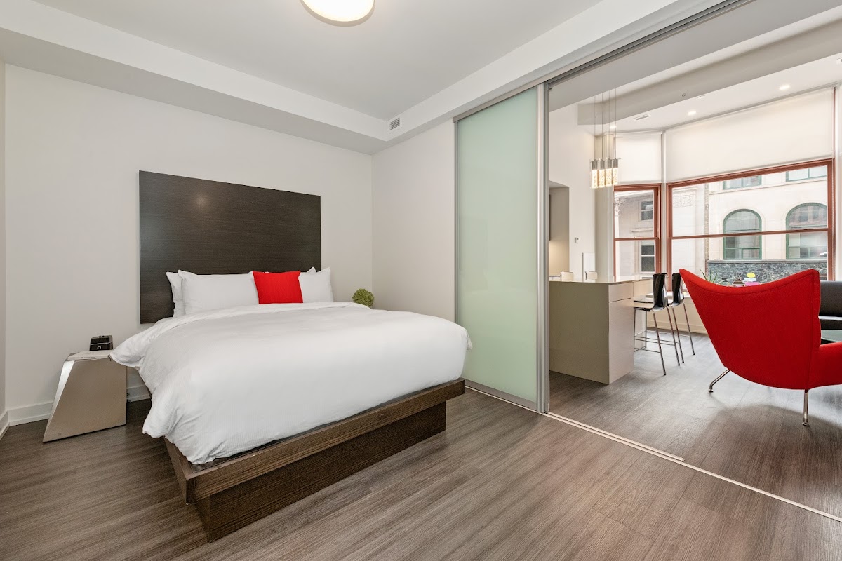 reStays Luxury Boutique Hotel photo 2