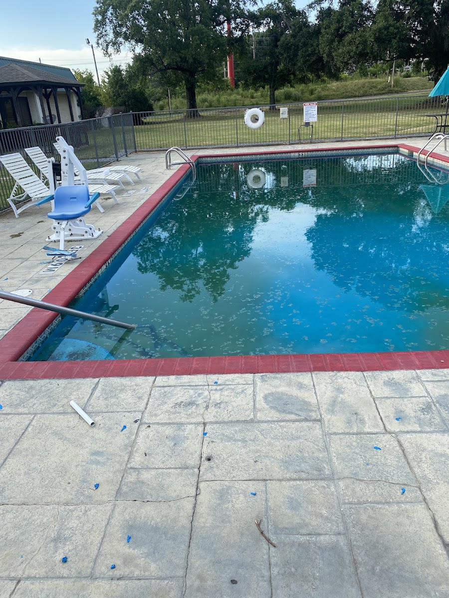 Days Inn by Wyndham Forrest City photo 3