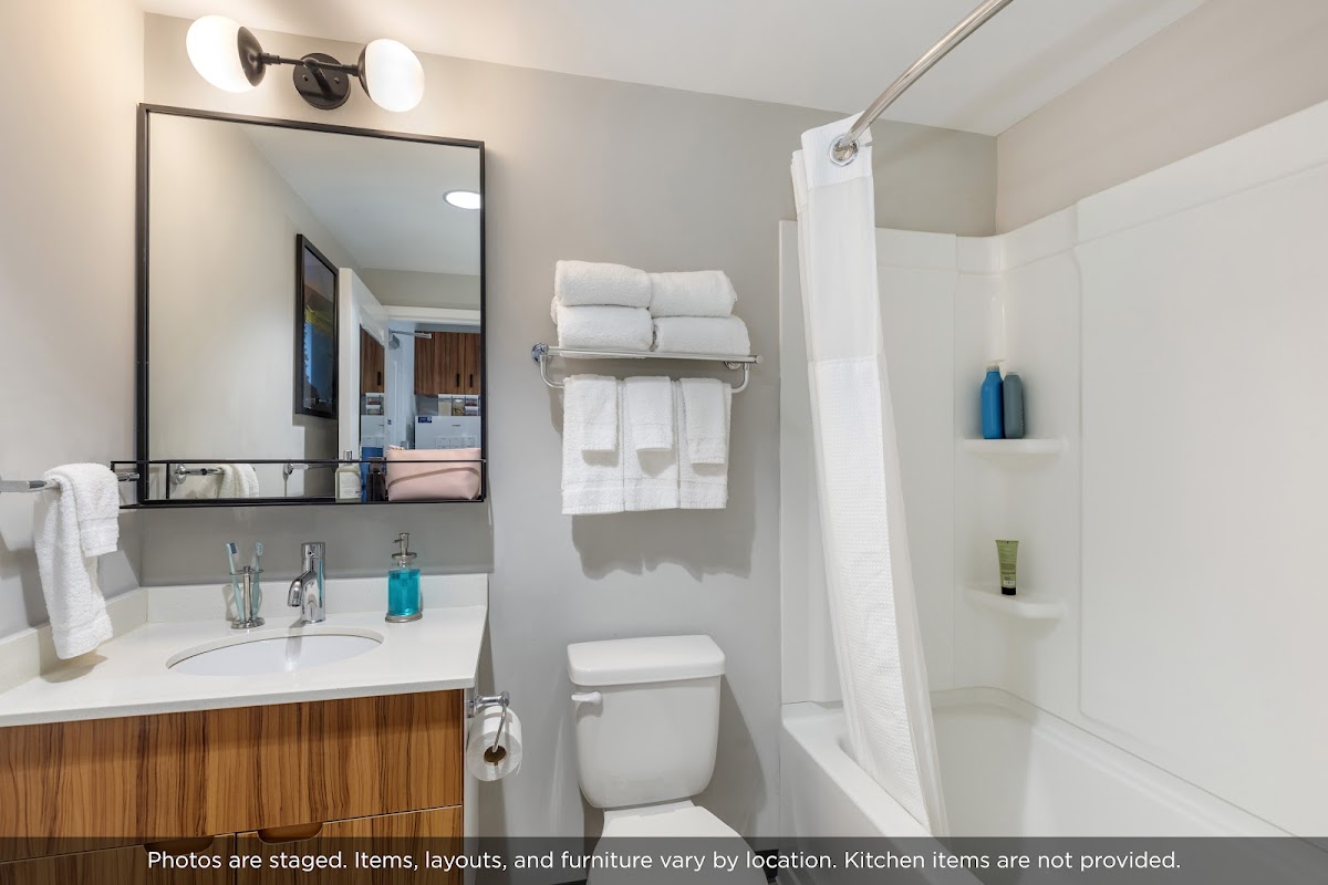 Uptown Suites Extended Stay Nashville TN - Smyrna photo 3