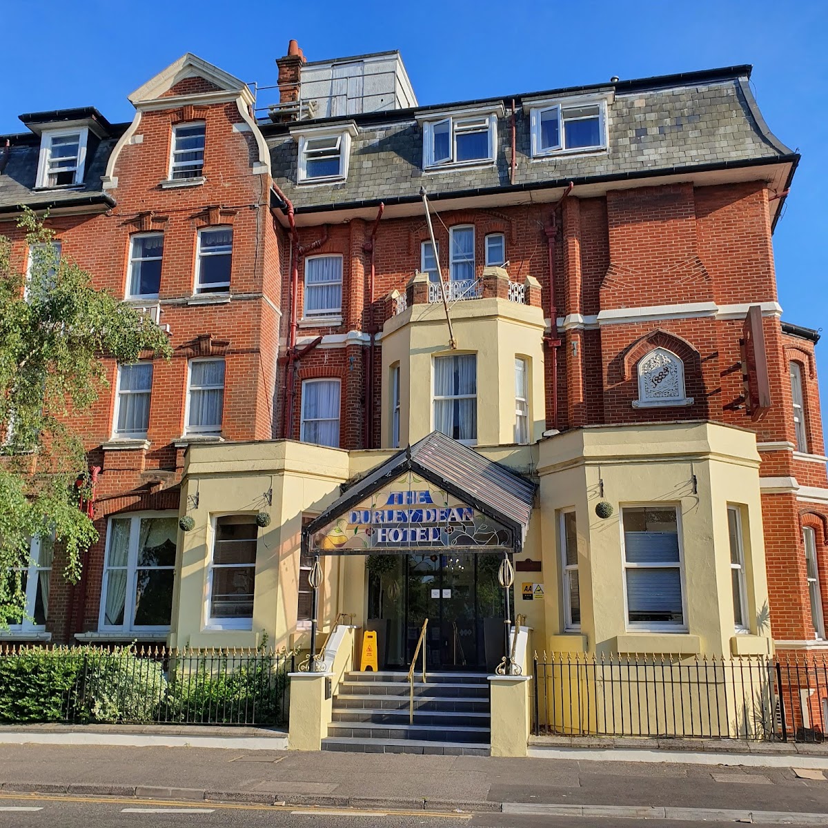 Durley Dean Hotel