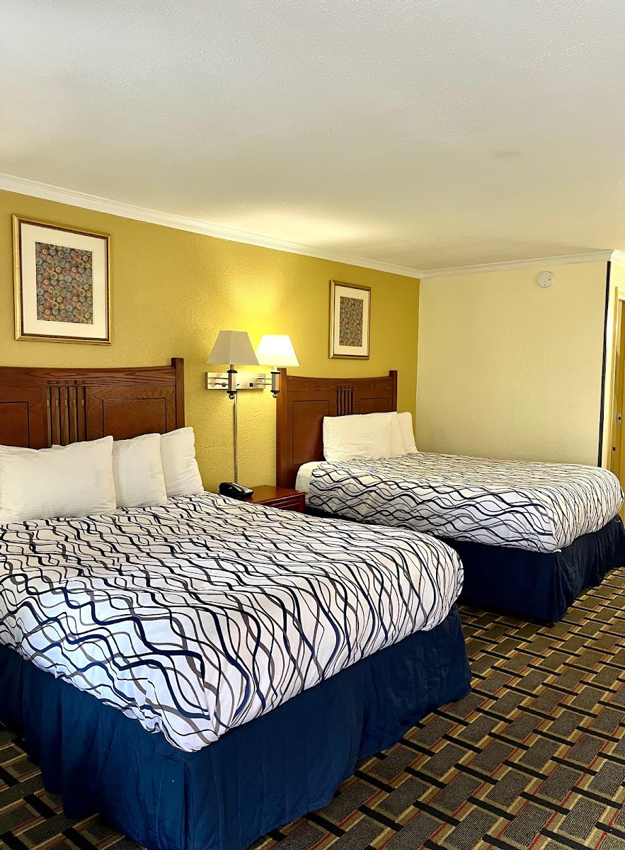West Bank Inn photo 2