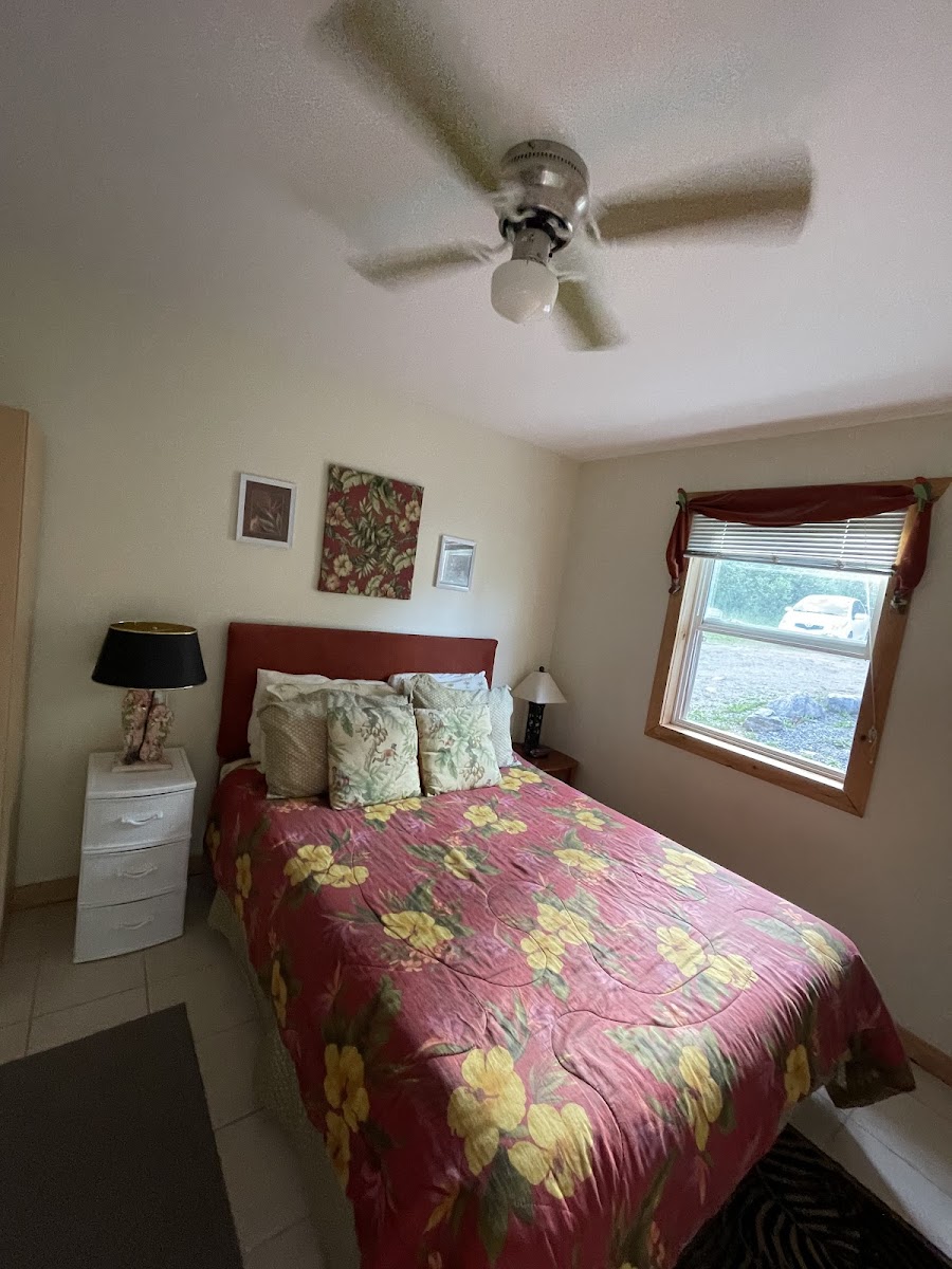 Sea Parrot Ocean View Manor/Resort/Cottages/Suites/Hotel photo 2